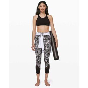 Lululemon Wunder Under Roll Down Crop Leggings (Size 6) Floral Scallop Mesh Hem